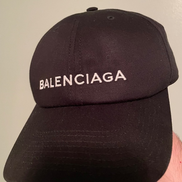 Balenciaga Hat - Picture 1 of 1